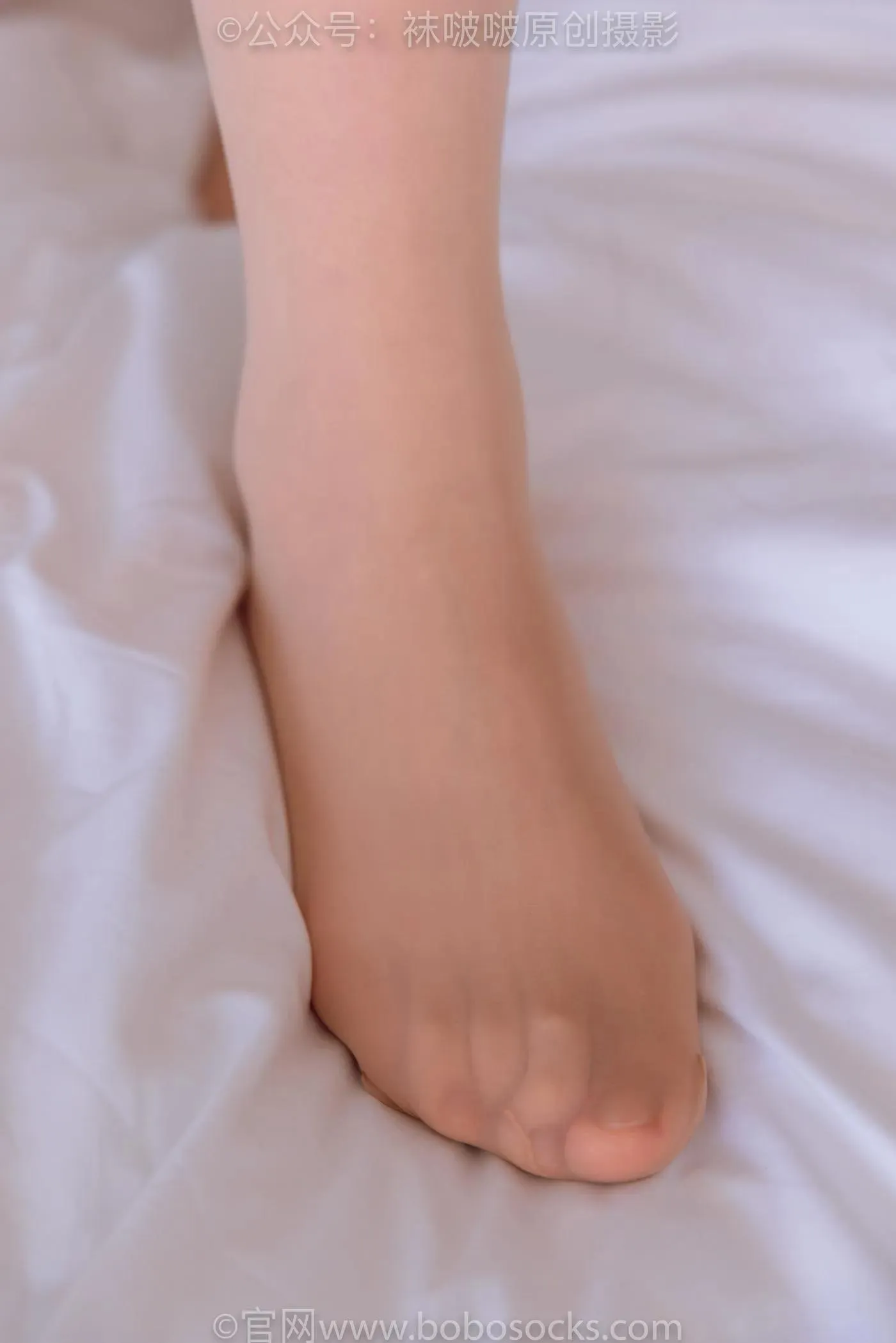[BoBoSocks袜啵啵]NO.151 周周-过膝靴、油亮肉丝（脚尖透明款） [141P]插图1